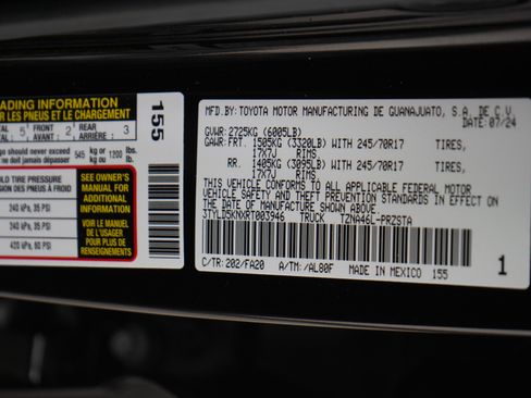 Used 2024 Toyota Tacoma SR AWD/4WD image 28