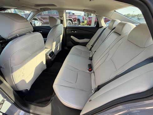 Used 2025 Honda Accord EX-L image 12