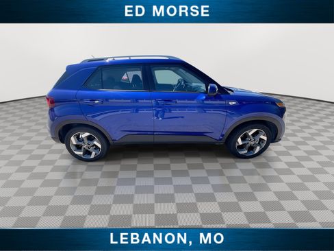 Used 2025 Hyundai Venue SEL FWD image 9