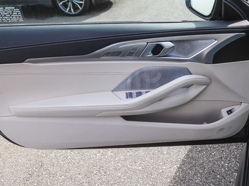 Used 2026 BMW M850i xDrive Convertible w/ M Sport Professional Package image 17