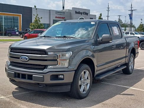 Used 2018 Ford F150 Lariat w/ Equipment Group 502A Luxury AWD/4WD image 2