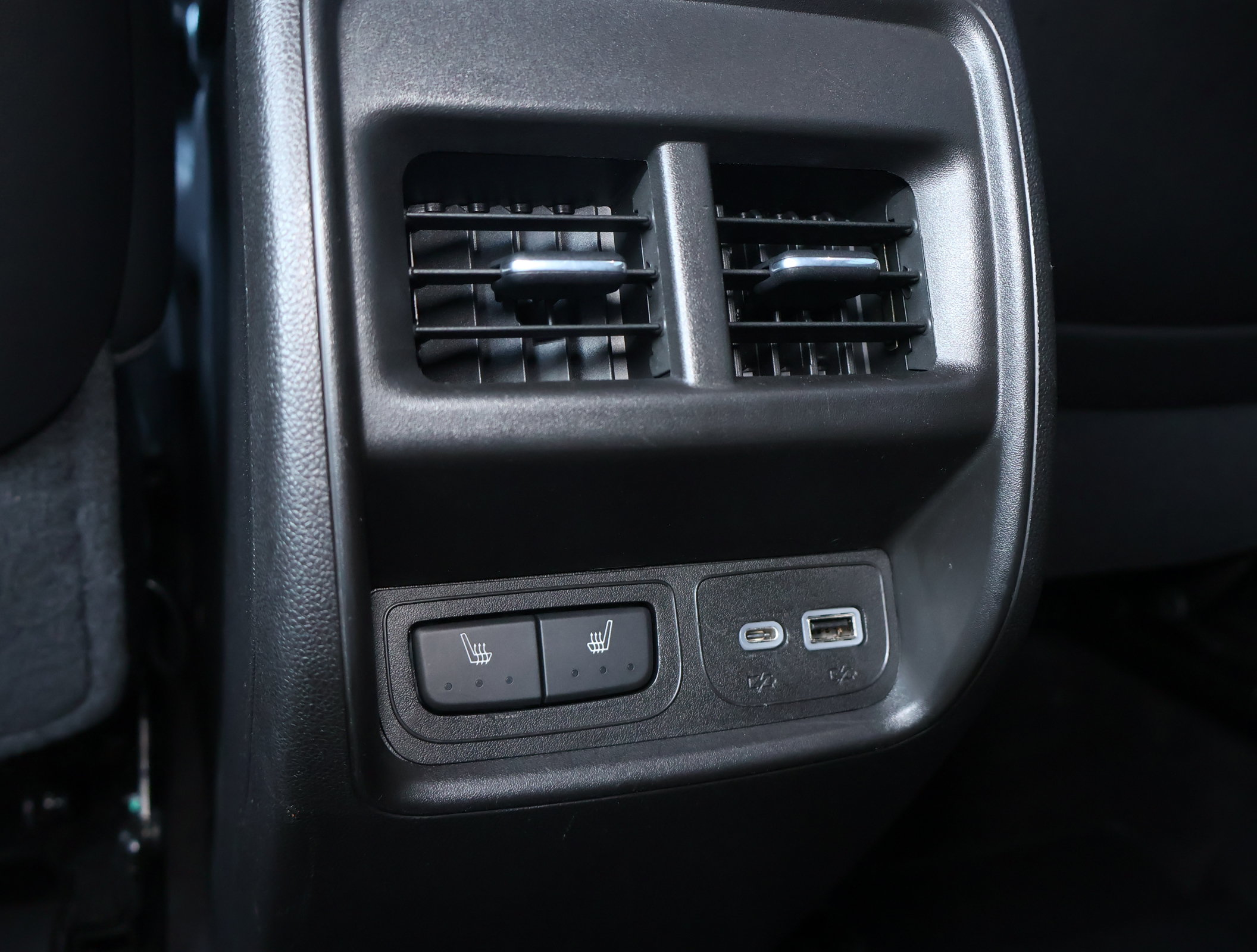 Used 2023 Cadillac XT4 Sport FWD image 23
