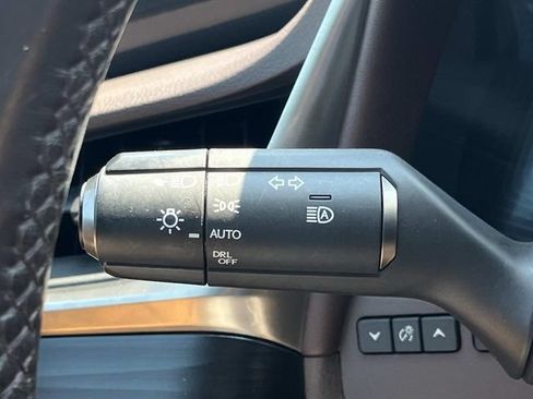 Used 2019 Lexus ES 350 w/ Accessory Package 2 FWD image 40