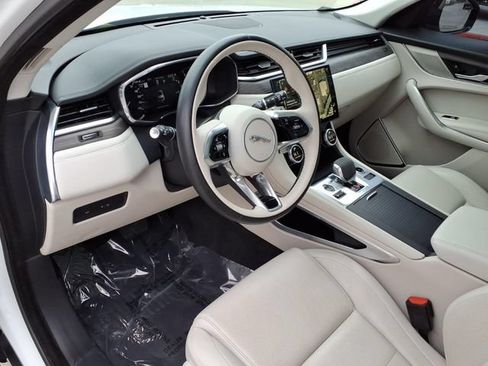 Used 2023 Jaguar F-PACE S AWD/4WD image 13