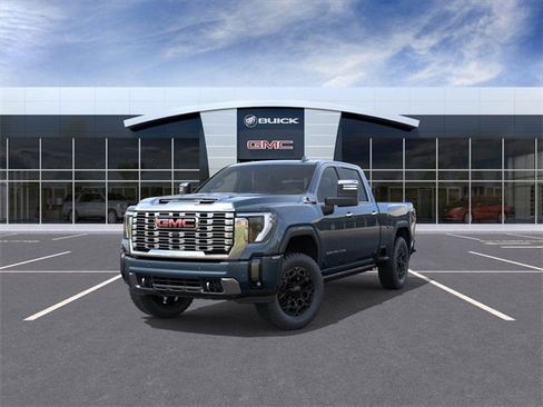 New 2026 GMC Sierra 2500 Denali w/ Denali Reserve Package image 8