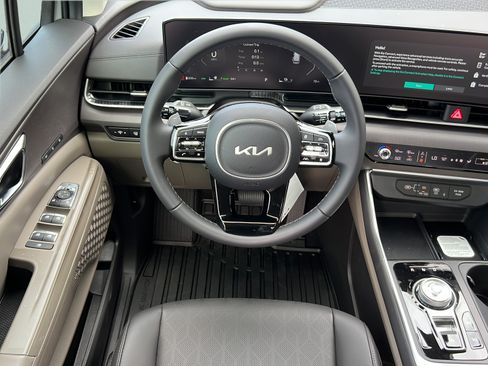 New 2026 Kia Carnival SX FWD image 12