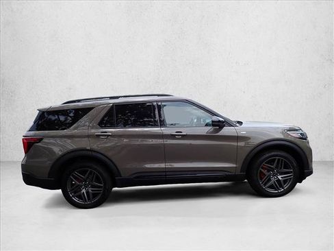 New 2026 Ford Explorer ST-Line AWD/4WD image 5