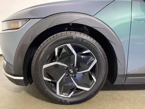 Certified 2024 Hyundai Ioniq 5 SEL RWD image 11