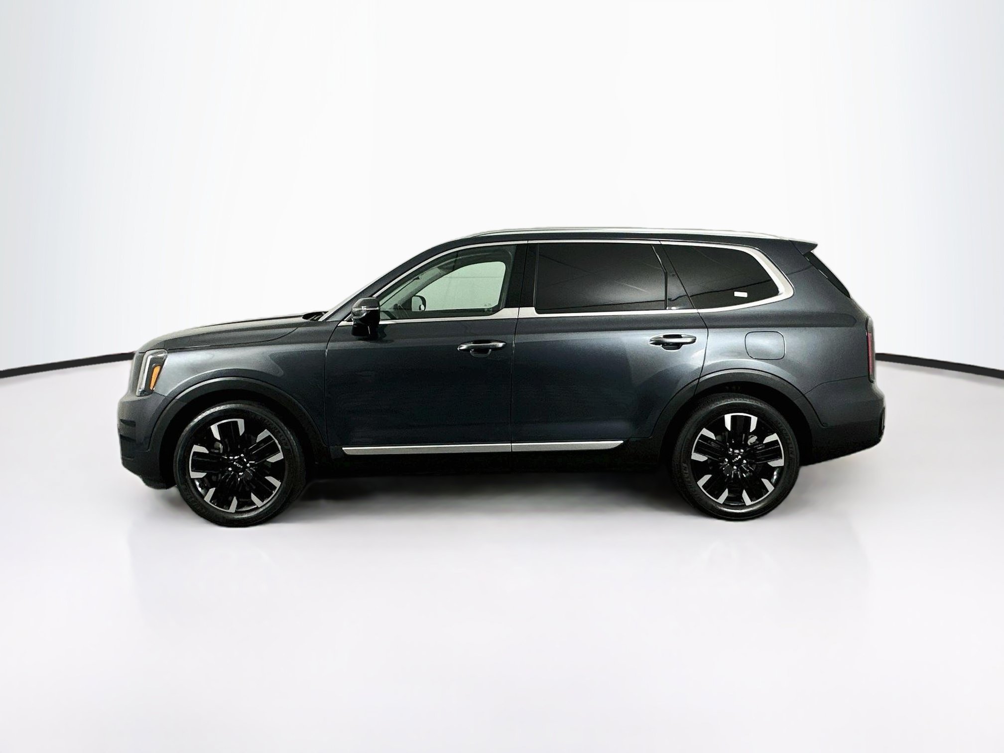 Used 2023 Kia Telluride SX Prestige AWD/4WD image 4
