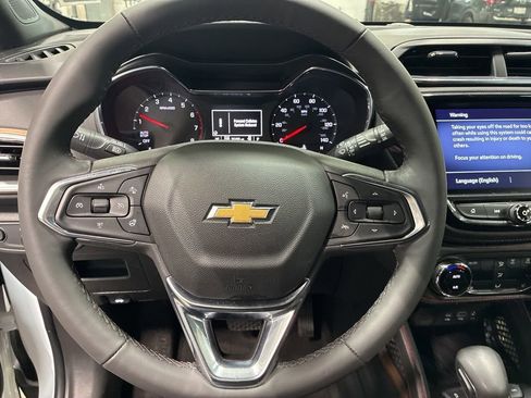 Used 2023 Chevrolet TrailBlazer ACTIV w/ Convenience Package image 13