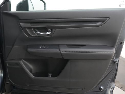 Used 2023 Honda CR-V EX image 11