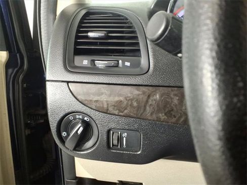 Used 2013 Dodge Grand Caravan SXT w/ Entertainment Group 1 image 24