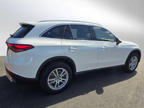 Certified 2026 Mercedes-Benz GLC 300 image 3