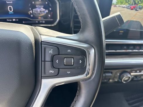 Used 2025 Chevrolet Silverado 2500 LT w/ Convenience Package AWD/4WD image 36