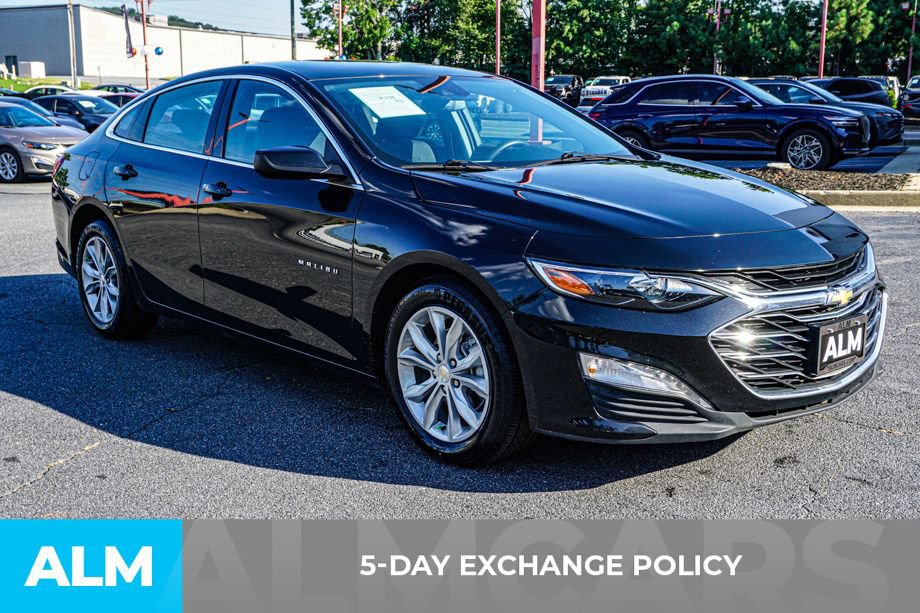 Used 2025 Chevrolet Malibu LT FWD image 3