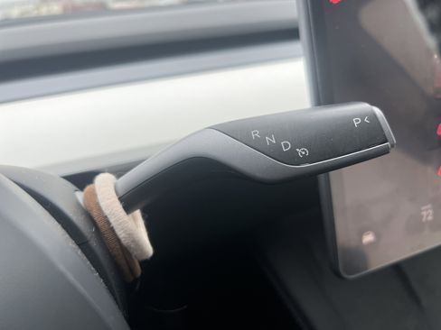 Used 2023 Tesla Model Y Long Range image 26