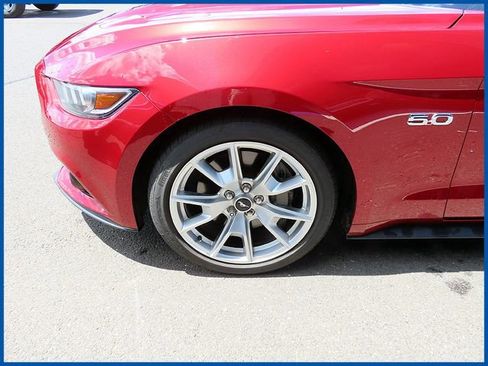 Used 2015 Ford Mustang GT Premium w/ Equipment Group 401A RWD image 4