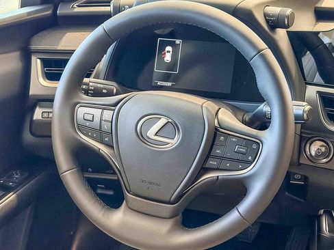 New 2026 Lexus UX 300h FWD image 27