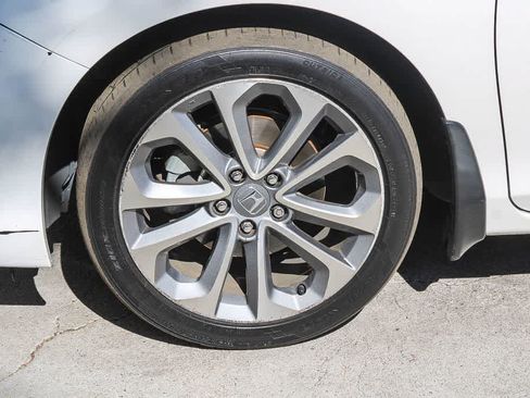 Used 2014 Honda Accord Sport image 9