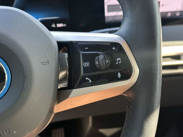 Certified 2024 BMW iX M60 AWD/4WD image 32