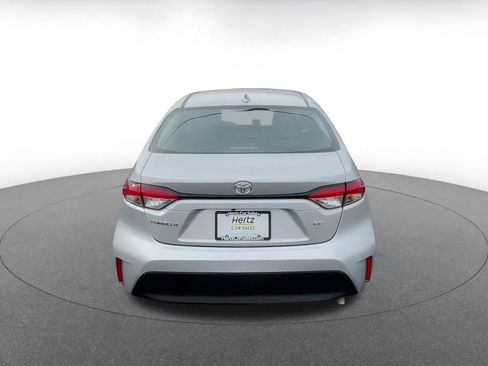 Used 2025 Toyota Corolla LE image 12