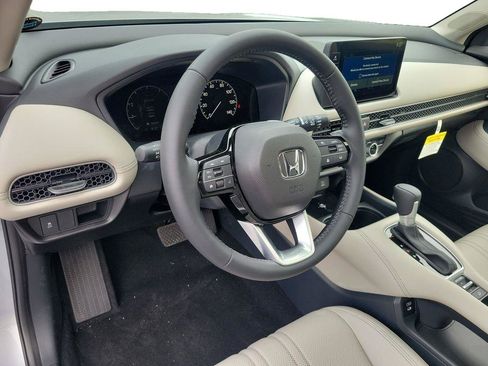 New 2027 Honda HR-V EX-L image 8