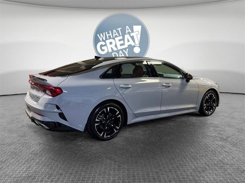 Used 2023 Kia K5 GT-Line image 3