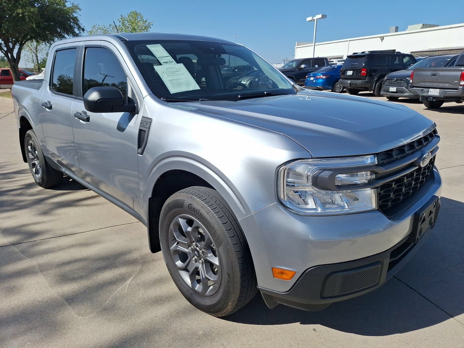 Used 2023 Ford Maverick XLT FWD image 8