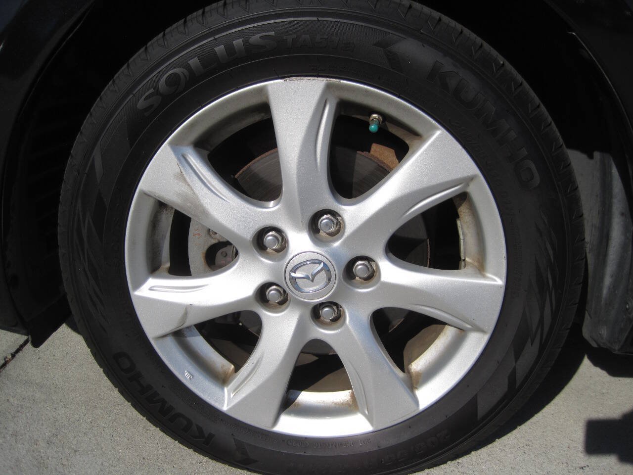 Used 2011 MAZDA MAZDA3 i Touring FWD image 14