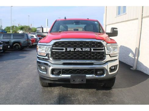 Used 2024 RAM 2500 Big Horn w/ Bed Utility Group image 11