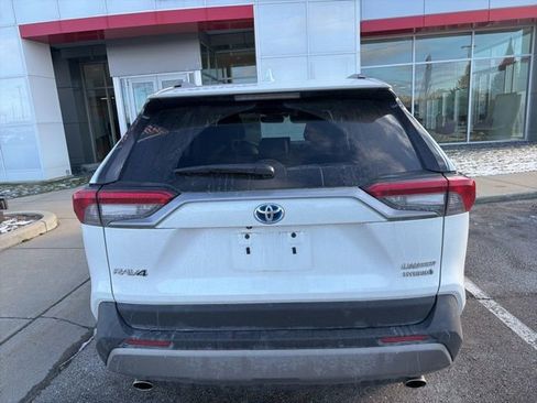 Used 2023 Toyota RAV4 Limited image 8