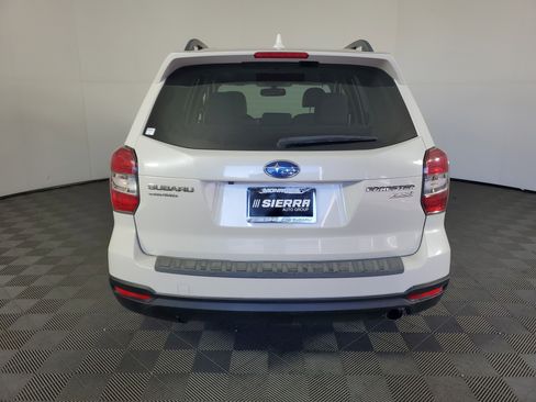 Used 2016 Subaru Forester 2.5i Limited image 5