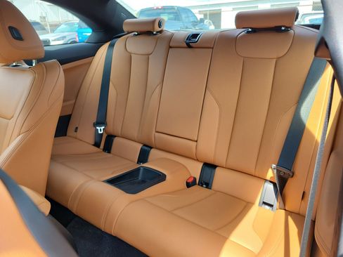 Used 2023 BMW 230i Coupe w/ Premium Package RWD image 8