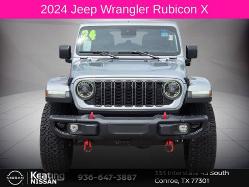 Used 2024 Jeep Wrangler Unlimited Rubicon AWD/4WD image 2