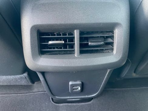Used 2023 GMC Terrain SLT FWD image 27