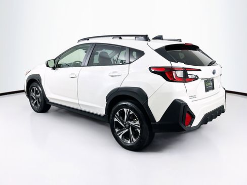 Used 2024 Subaru Crosstrek 2.0i Premium image 5