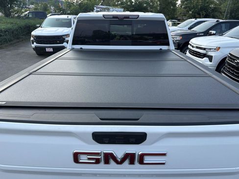 Used 2020 GMC Sierra 2500 Denali w/ Denali Ultimate Package AWD/4WD image 3