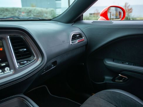 Used 2023 Dodge Challenger SRT Hellcat w/ Driver Convenience Group image 26