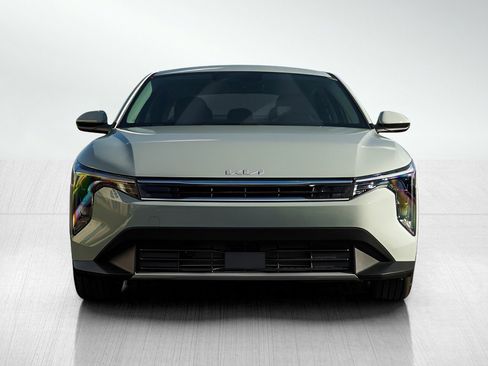New 2025 Kia K4 EX image 2