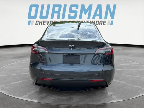 Used 2024 Tesla Model Y Long Range RWD image 5