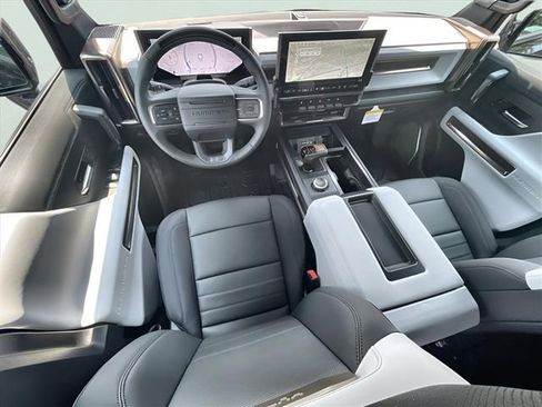 New 2025 GMC Hummer EV 2X image 20