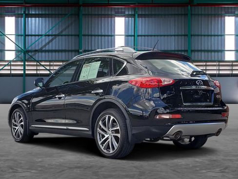 Used 2017 INFINITI QX50 AWD w/ Technology Package image 3