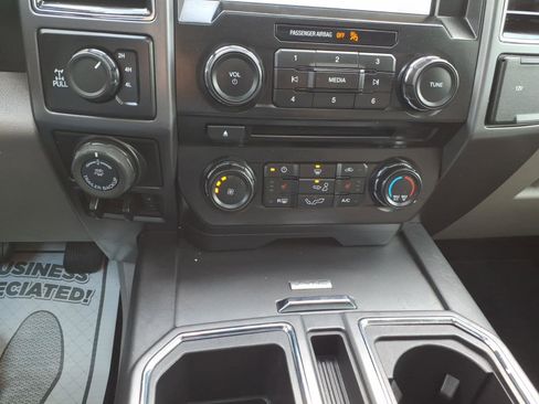 Used 2017 Ford F150 XLT w/ Equipment Group 302A Luxury image 16