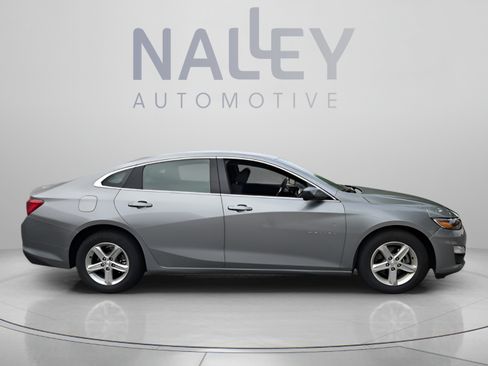 Used 2024 Chevrolet Malibu LT FWD image 6