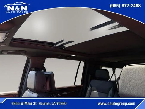 Used 2021 GMC Yukon XL Denali w/ Denali Premium Package RWD image 18
