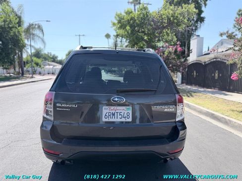 Used 2011 Subaru Forester 2.5X AWD/4WD image 5