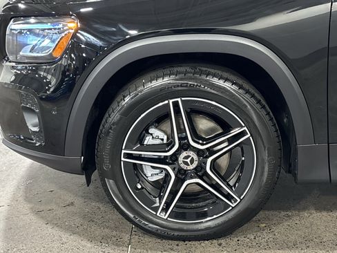 New 2026 Mercedes-Benz GLB 250 image 10