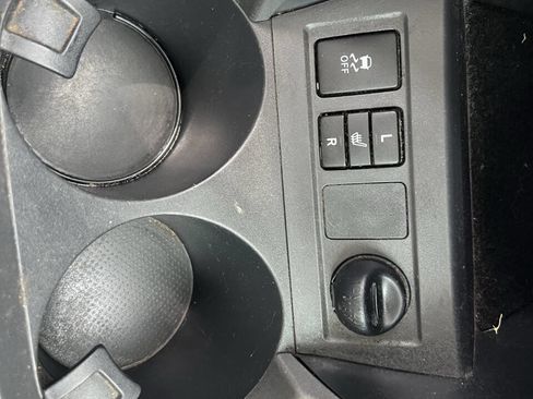 Used 2011 Toyota RAV4 Limited w/ Limited Extra Value Pkg AWD/4WD image 27