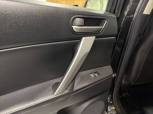 Used 2012 MAZDA MAZDA3 i Grand Touring image 33