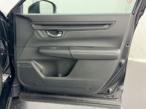 Used 2025 Honda CR-V EX image 34